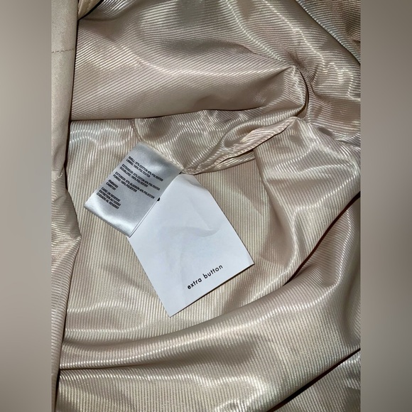 Calvin Klein Belted Rain Jacket in Sand - Size XL - NWT - Picture 6 of 14